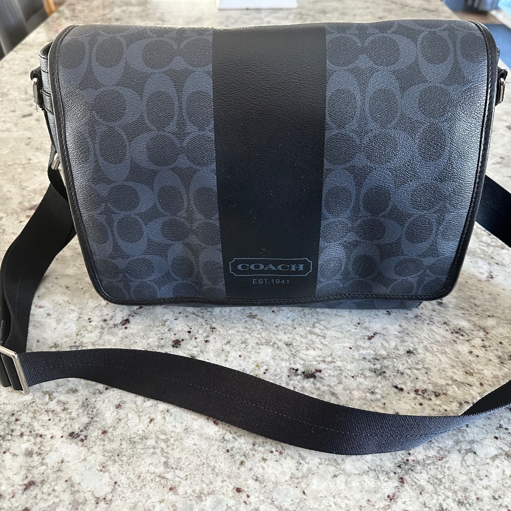 COACH Messenger bag